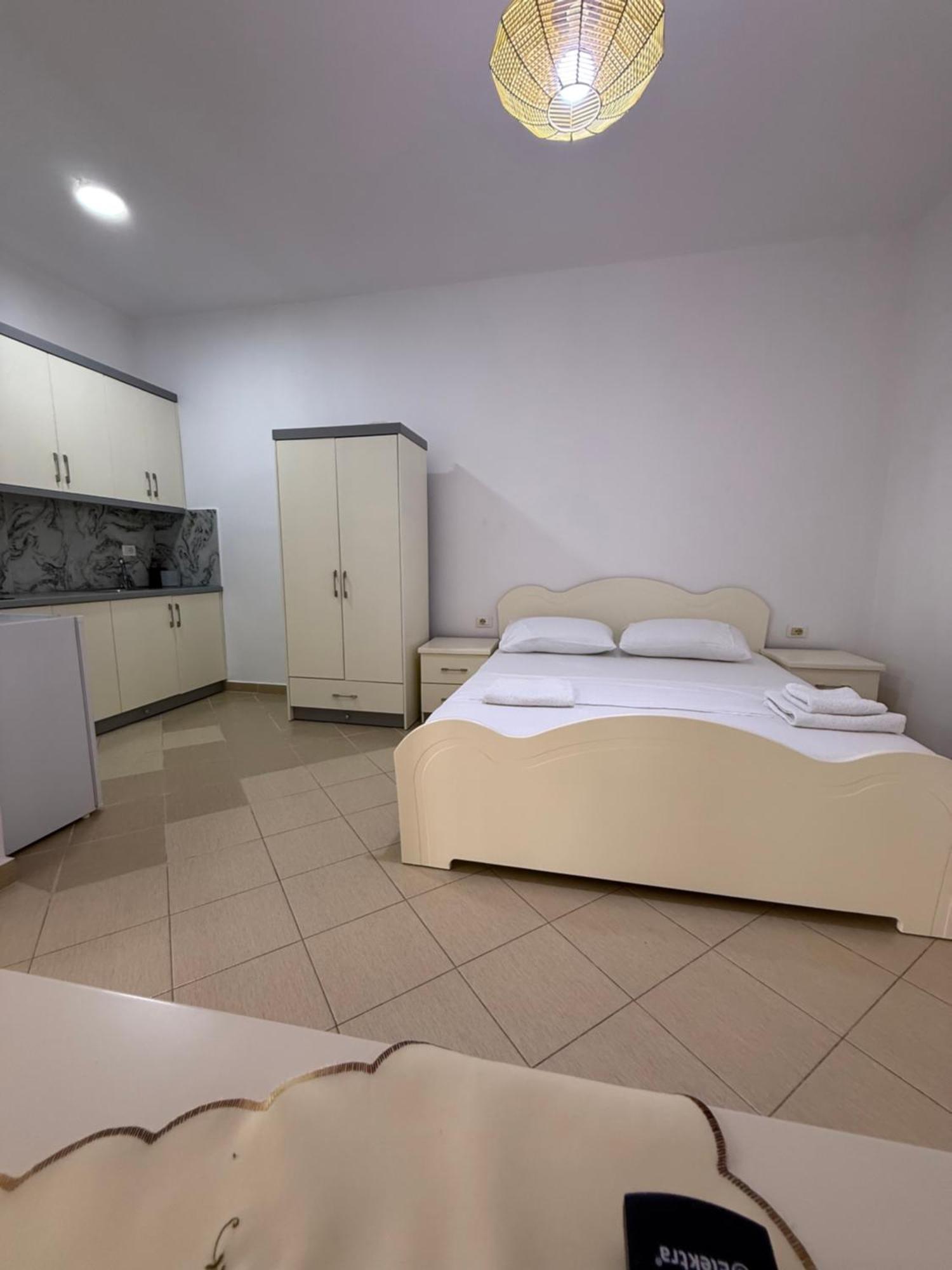 Amar Apartments Sarandë Eksteriør billede